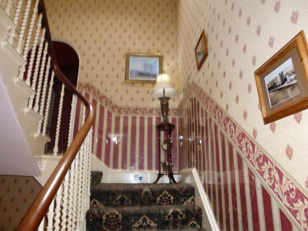 Hotel Macdonald House Inverness Esterno foto